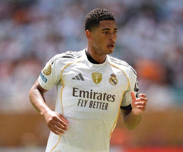 创同配资 皇马杀红眼：10打11绝境，世俱杯3-1首胜！一只脚踏进16强