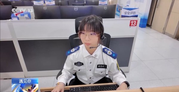 大众配资 聋哑外卖小哥受伤打120求助 调度员这顿操作很有“心”